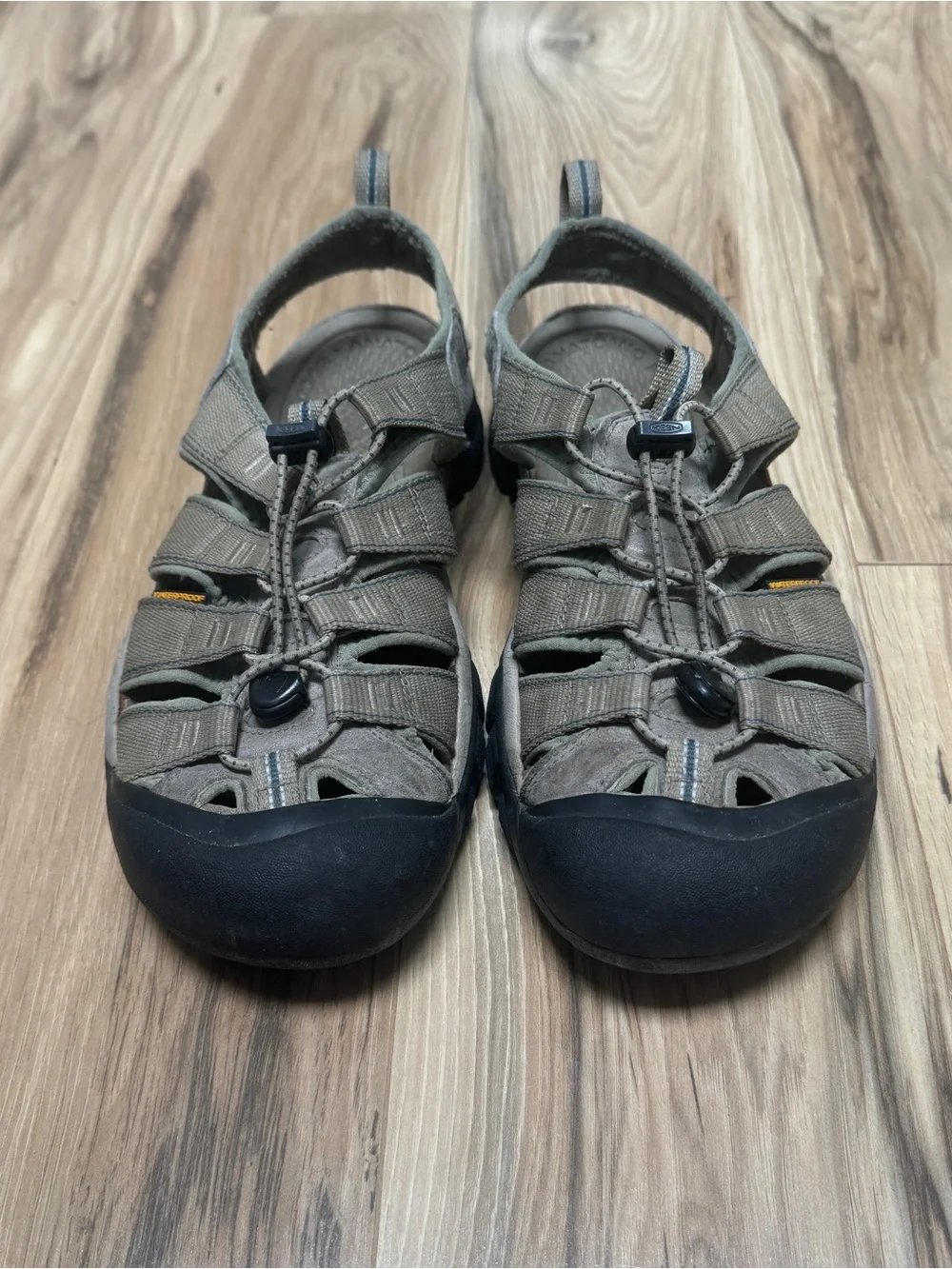 Keen Men's Newport H2 Tan Waterproof Sport Sandals Leather Outdoor Hiking Size 9